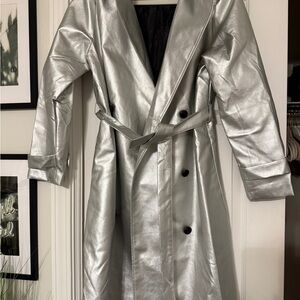 Peach Women metallic Silver Trench Coat Jacket New without tags